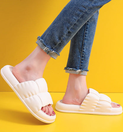Elegantly Styled Slippers for Everyday Wear