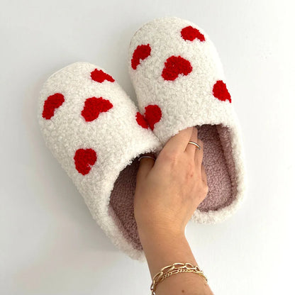 Casually Elegant Slippers with a Refined Edge