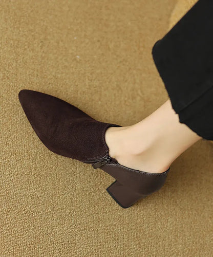 Beautifully Finished Heels in a Timeless Design