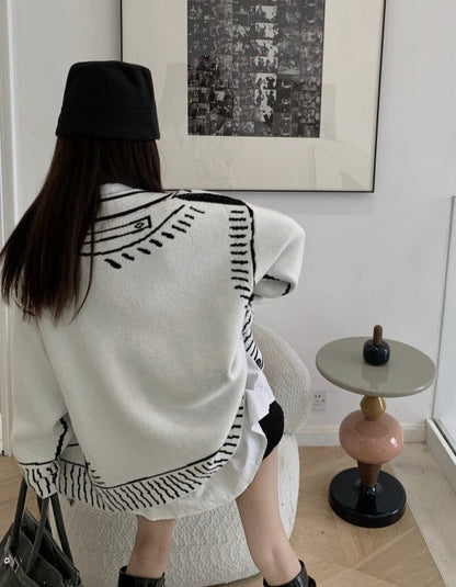 Andrea Graphic Cardigan