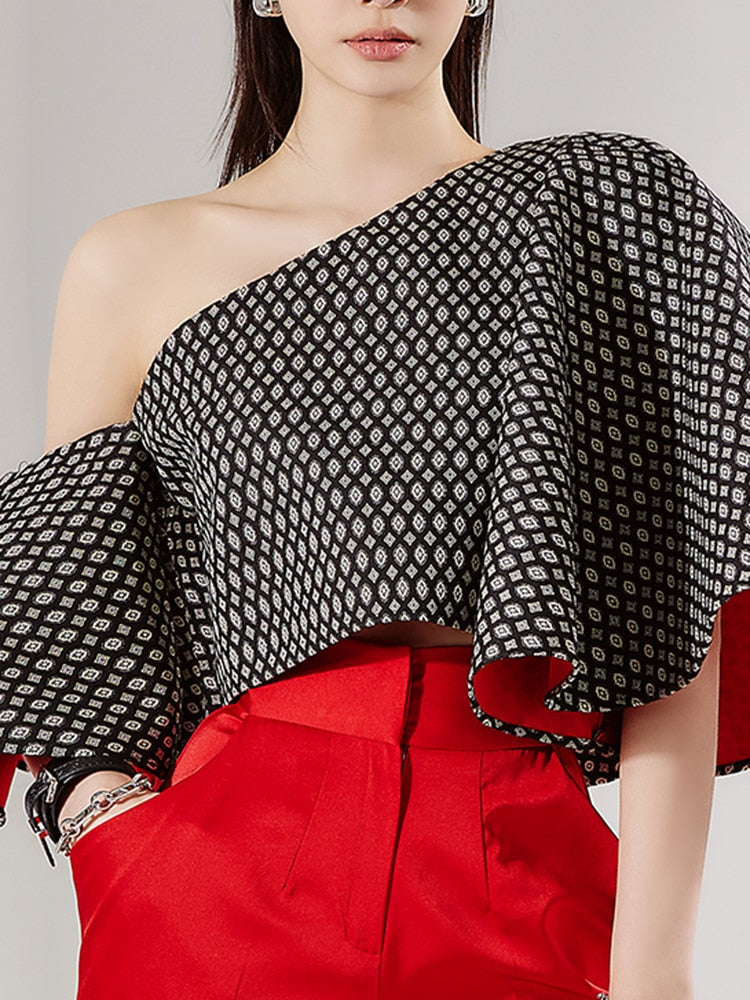 Bella Blouse