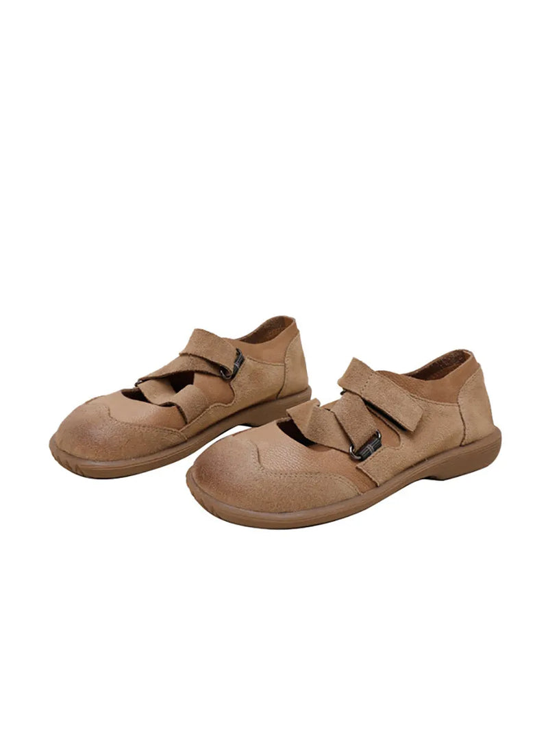 Casually Elegant Shoes with a Refined Edge