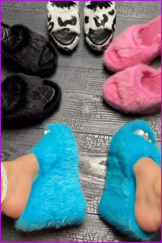 Classic Designed Slippers in a Timeless Cut
