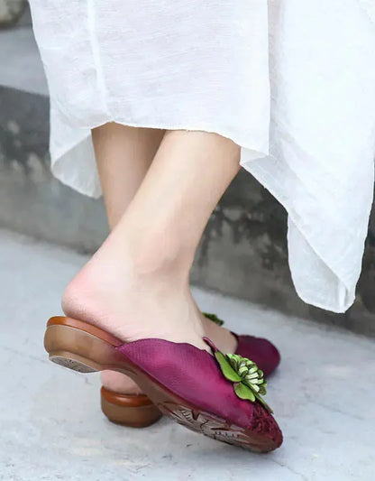 Effortlessly Elegant Slippers with a Timeless Design