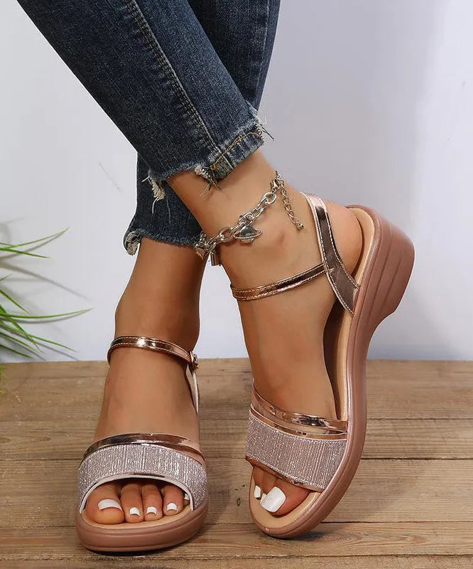 Beautifully Finished Heels in a Timeless Design