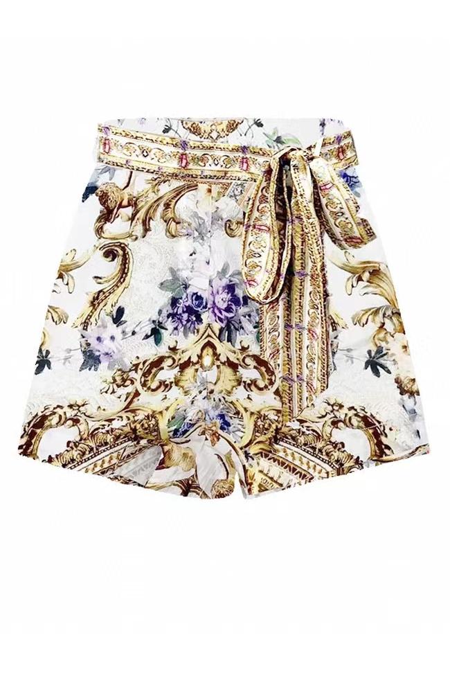 Palace Print Rhinestone Lantern Sleeve Top & Hight Waist Short Set With Belt