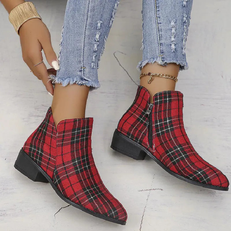 Elegantly Styled Shoes for Everyday Wear