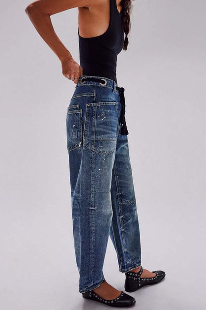 Patchwork Pocket Mid Waist Straight Denim Jeans