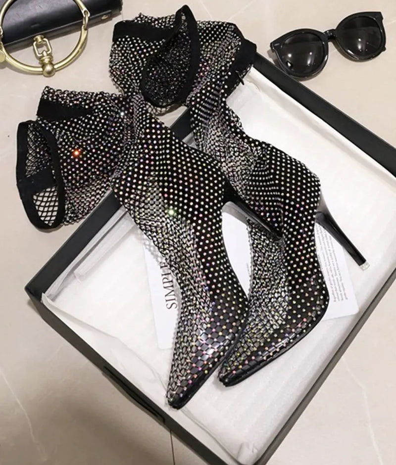 Classic Designed Heels in a Timeless Cut
