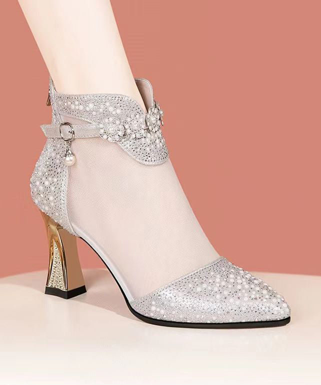 Elegantly Styled Boots for Everyday Wear