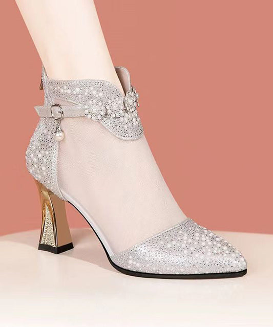 Finely Styled Boots with a Classic Vintage Look