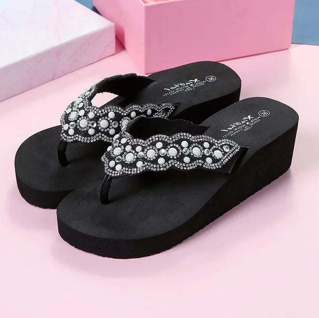 Subtly Elegant Slippers with a Refined Vintage Look