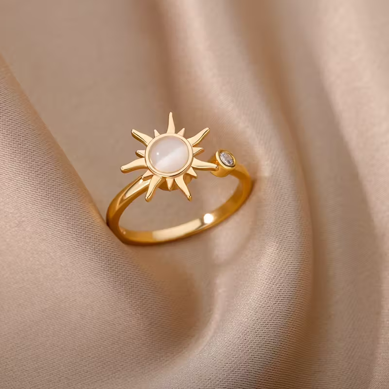 Sunbeam Moonstone Ring