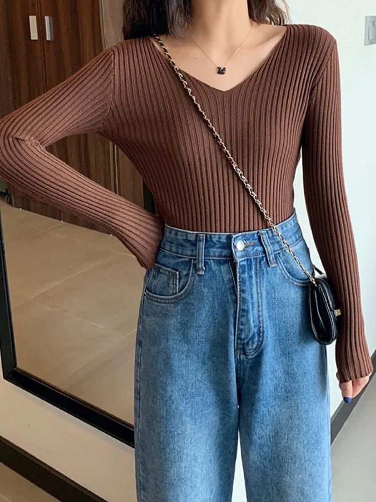 JO | Basic knitted V-neck sweater